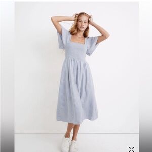 Madewell Linen-Blend Lucie Smocked Midi Dress in Stripe